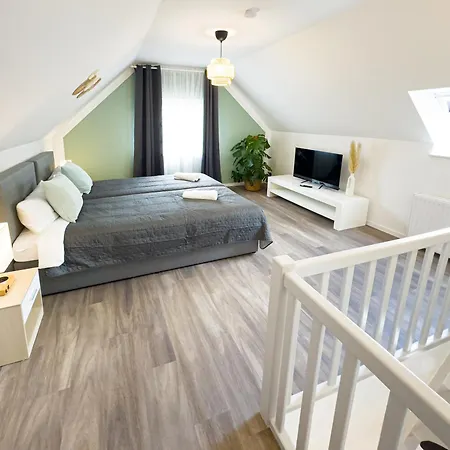 Immostay M#6 Maisonette- Apartment, Wifi & Parken, Parkanlage, 4k Tv *