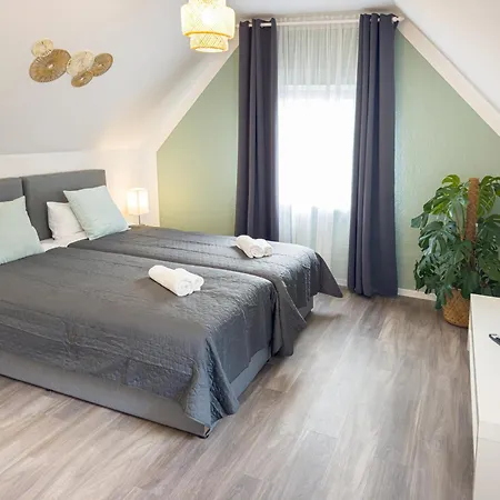 Immostay M#6 Maisonette- Apartment, Wifi & Parken, Parkanlage, 4k Tv