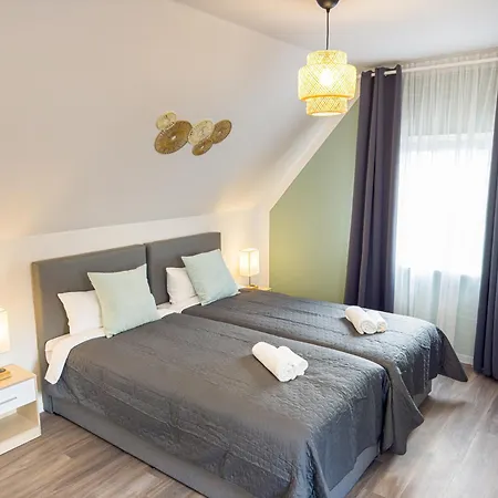 Apartment Immostay M#6 Maisonette- Apartment, Wifi & Parken, Parkanlage, 4k Tv