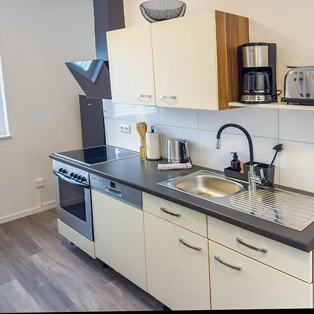 Immostay M#6 Maisonette- Apartment, Wifi & Parken, Parkanlage, 4k Tv Apartment Bremen