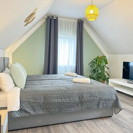 Apartment Immostay M#6 Maisonette- Apartment, Wifi & Parken, Parkanlage, 4k Tv