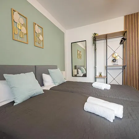 Immostay M#6 Maisonette- Apartment, Wifi & Parken, Parkanlage, 4k Tv