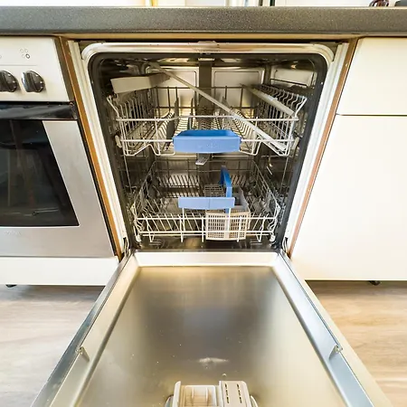 Immostay M#6 Maisonette- Apartment, Wifi & Parken, Parkanlage, 4k Tv 브레멘