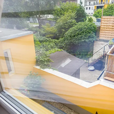 Immostay M#6 Maisonette- Apartment, Wifi & Parken, Parkanlage, 4k Tv Apartamento Brema