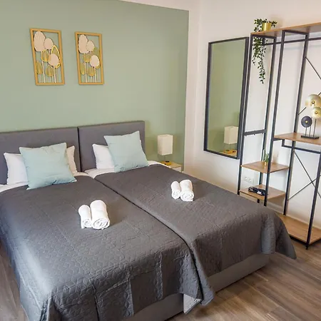 Apartamento Immostay M#6 Maisonette- Apartment, Wifi & Parken, Parkanlage, 4k Tv *
