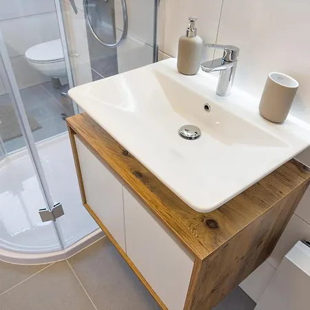 Immostay M#6 Maisonette- Apartment, Wifi & Parken, Parkanlage, 4k Tv Apartamento