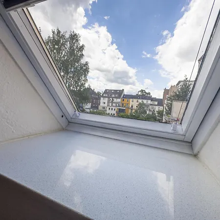 Immostay M#6 Maisonette- Apartment, Wifi & Parken, Parkanlage, 4k Tv شقة