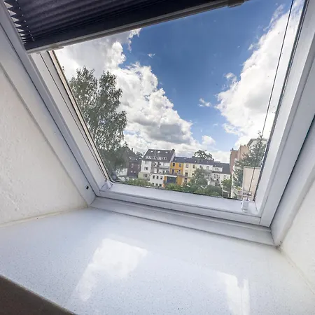 Immostay M#6 Maisonette- Apartment, Wifi & Parken, Parkanlage, 4k Tv * Brema